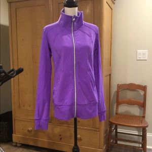 Lululemon women’s jacket